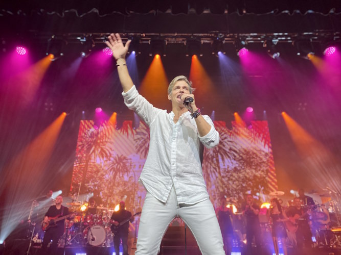 Baute Gira de mi puno y letra