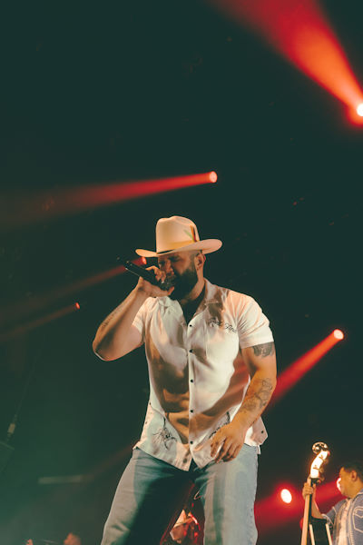 Crin leon gira europa