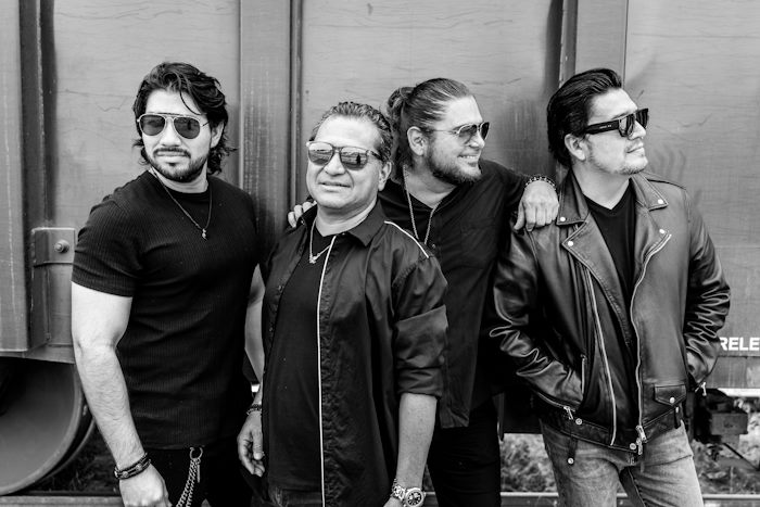 Los Blackbirds Project