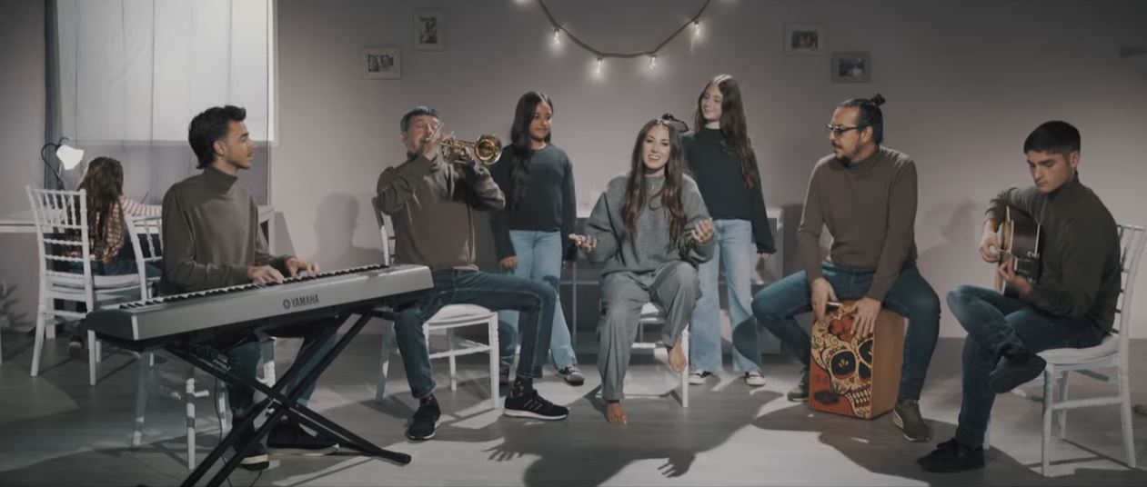 María Carrasco A Mis Queridos Reyes Magos 