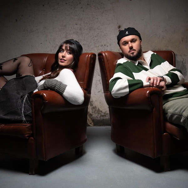 Portada Sin gravedad Sonia Dellacruz