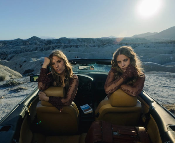 Simetrica punto y aparte