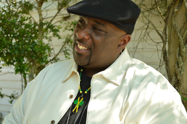 Warren J Gallimore 1